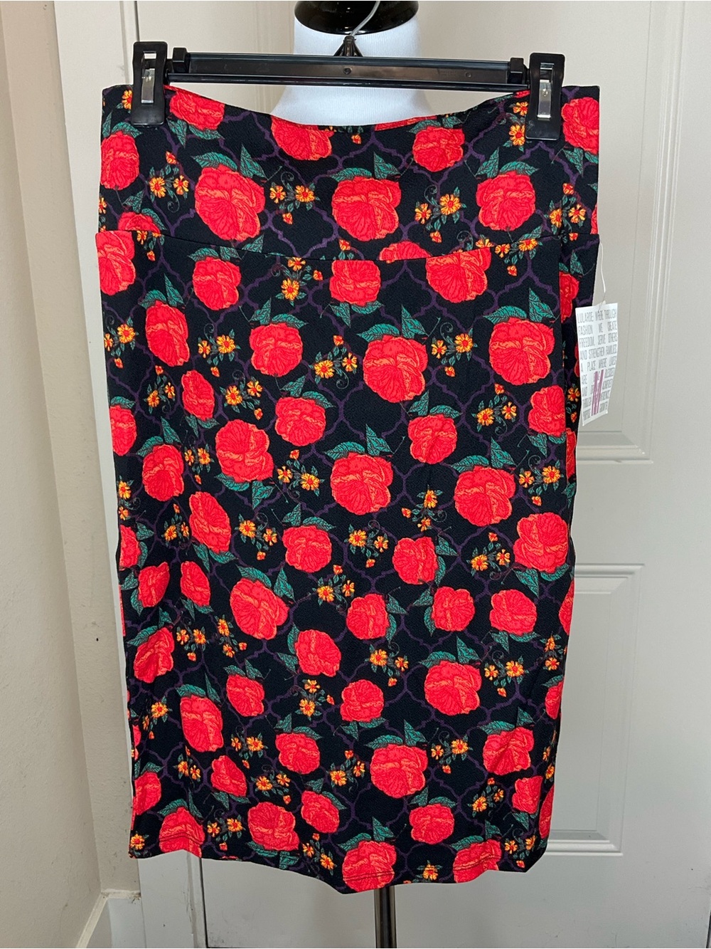 LuLaRoe Cassie Black Pencil Skirt with Red Floral Print